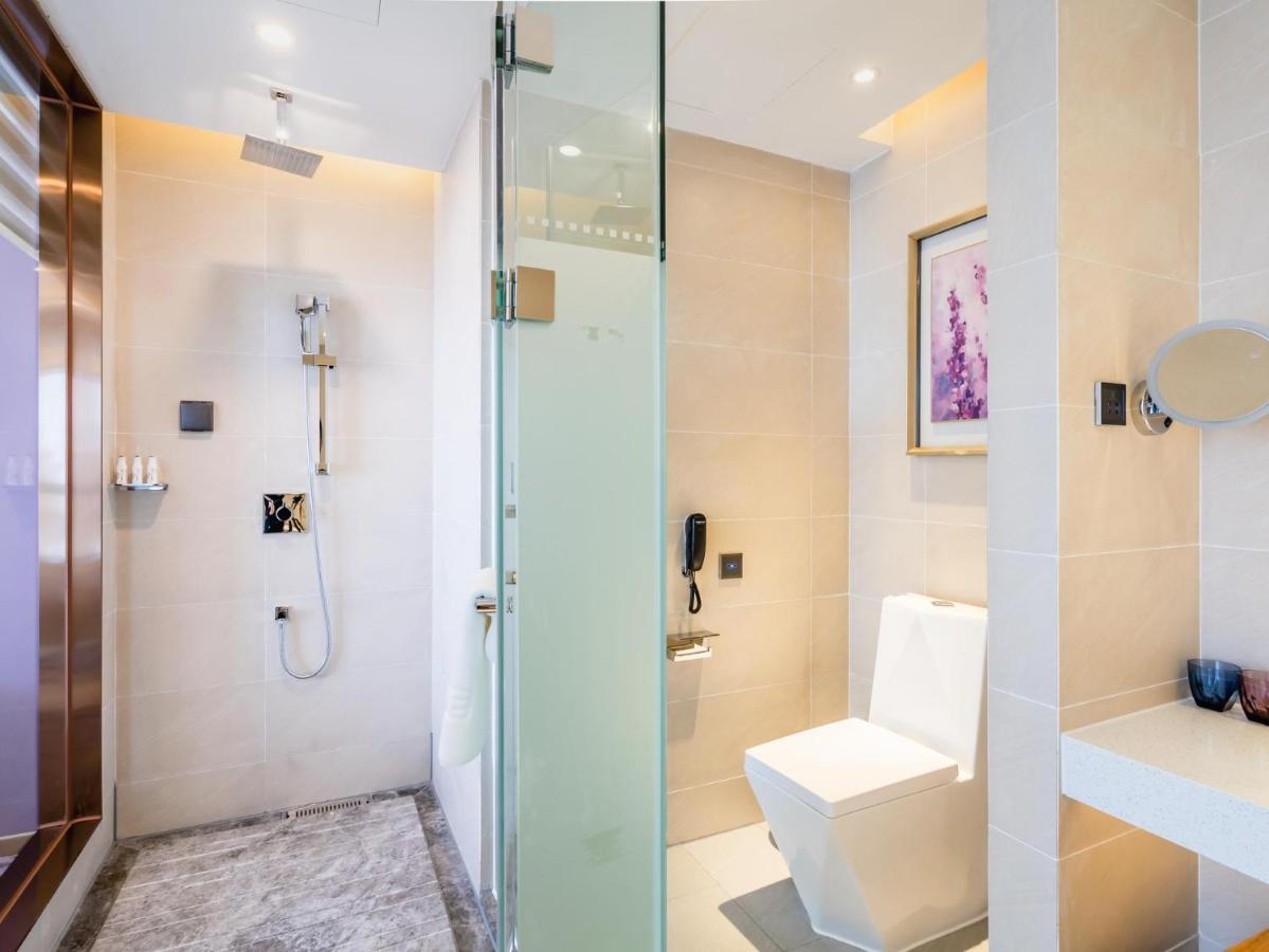Lavande Hotel Luzhou Wanda Plaza Southwest Commercial City Eksteriør billede