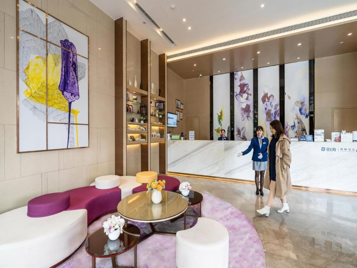 Lavande Hotel Luzhou Wanda Plaza Southwest Commercial City Eksteriør billede